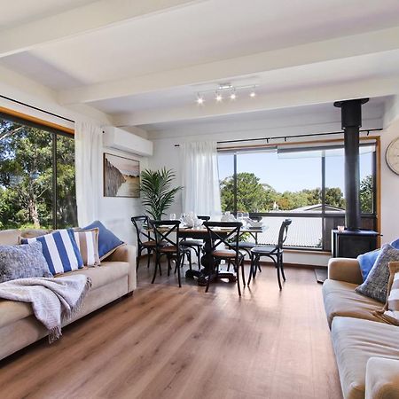 Fairview Lakeside Cottage メタング エクステリア 写真